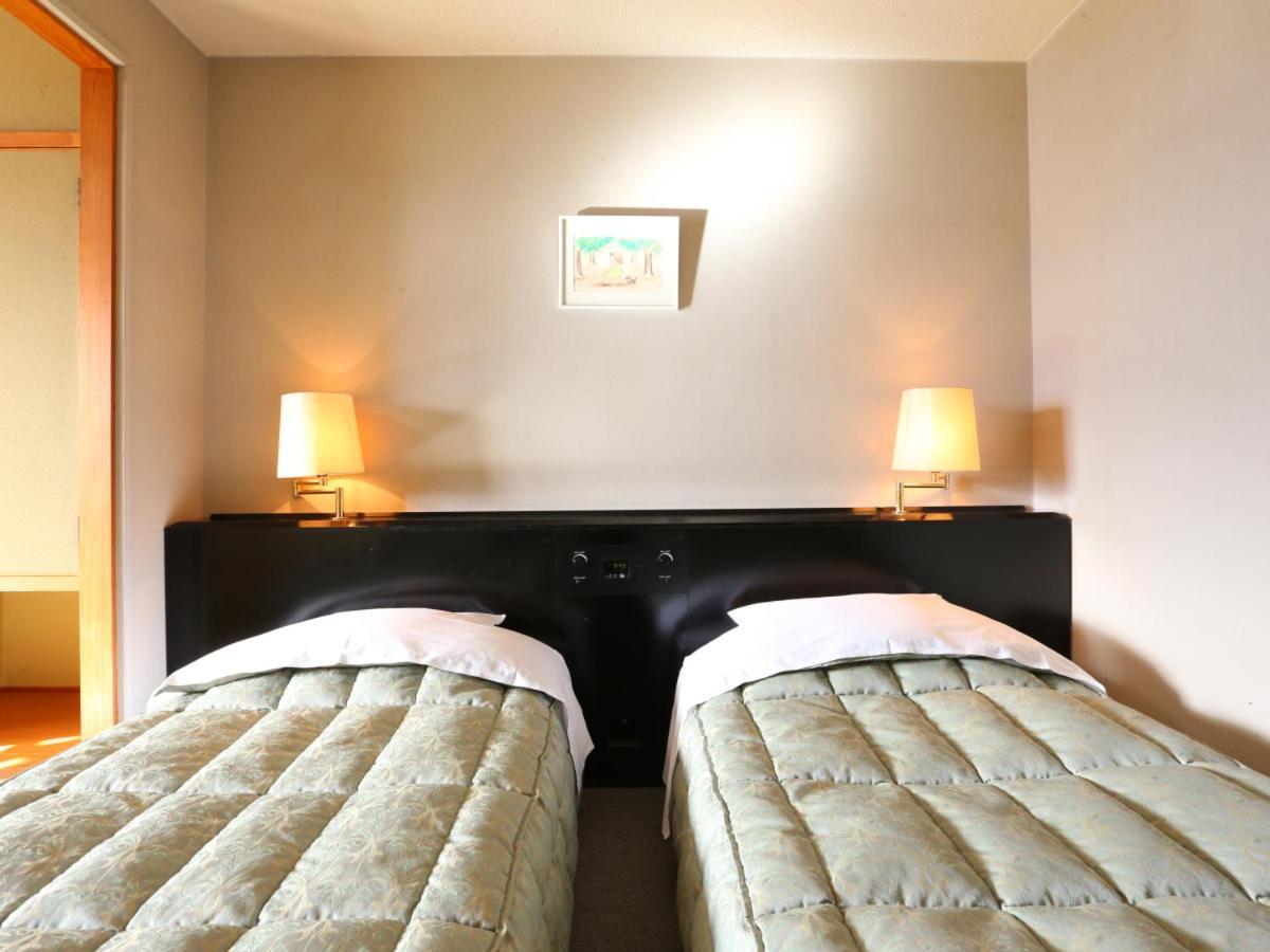 Hotel Silk Inn Madarao Iiyama Bagian luar foto