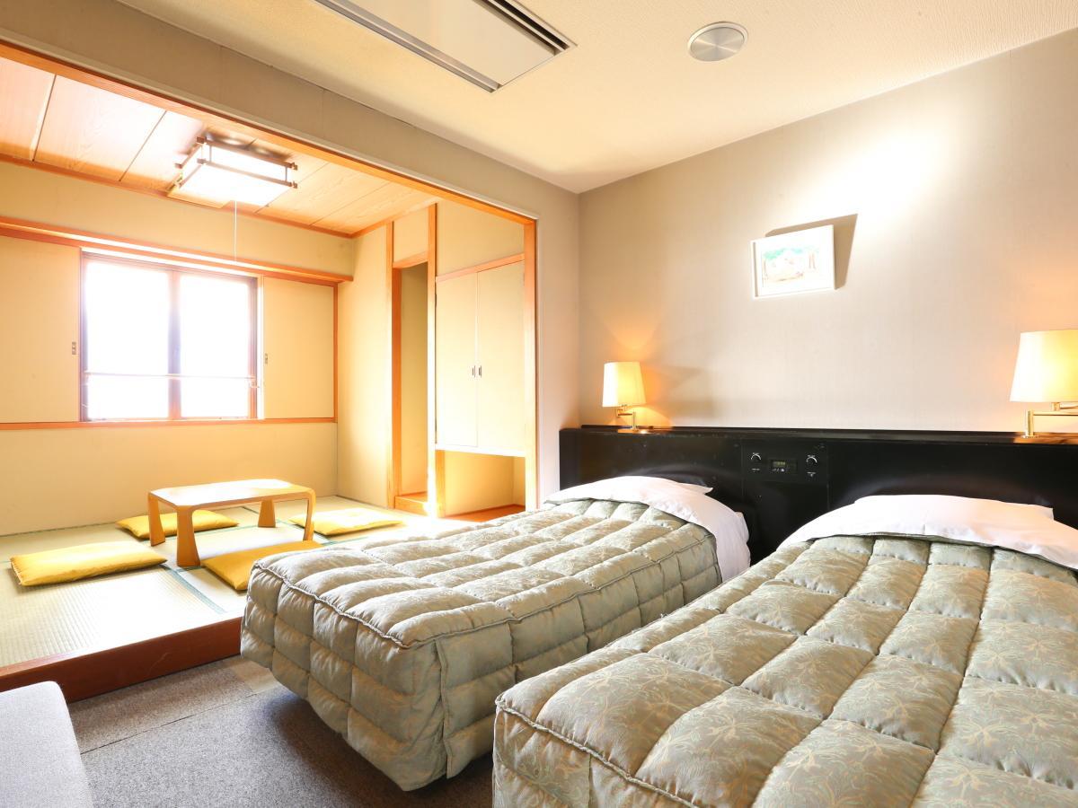 Hotel Silk Inn Madarao Iiyama Bagian luar foto